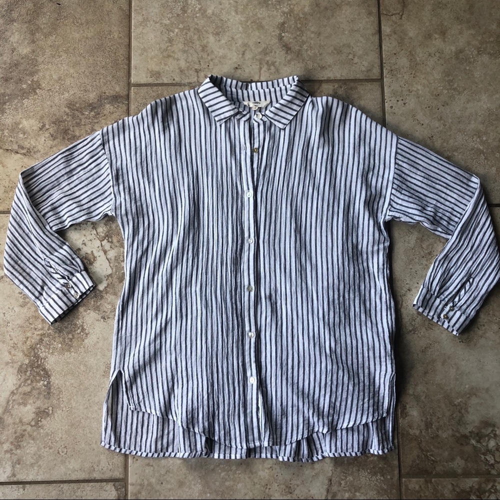 ‼️SOLD‼️ Boho Button Up Pleated Shirt